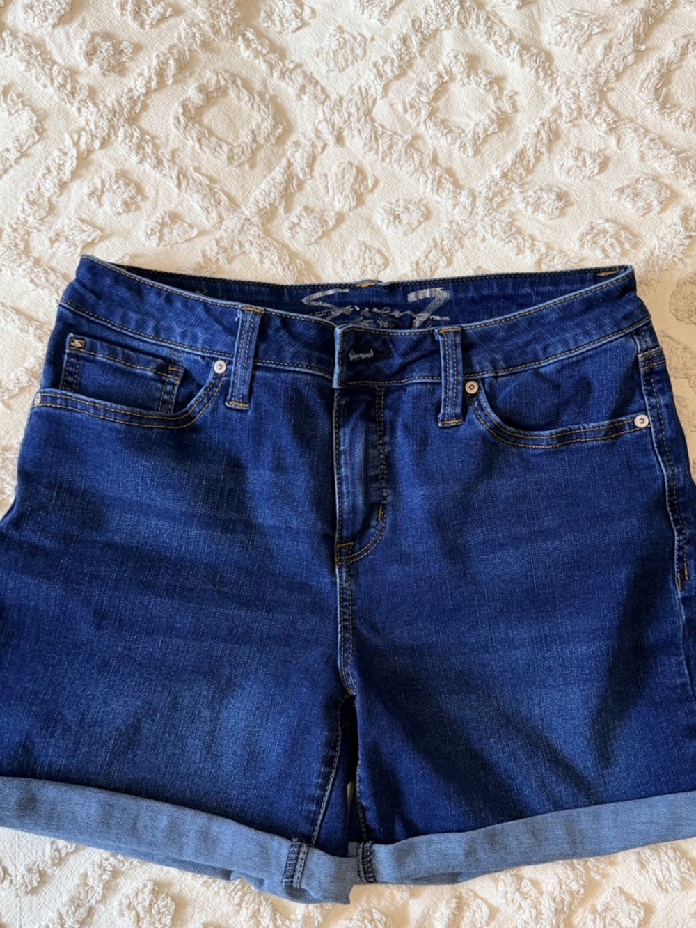 Seven7 Jean Shorts Size 8               #57